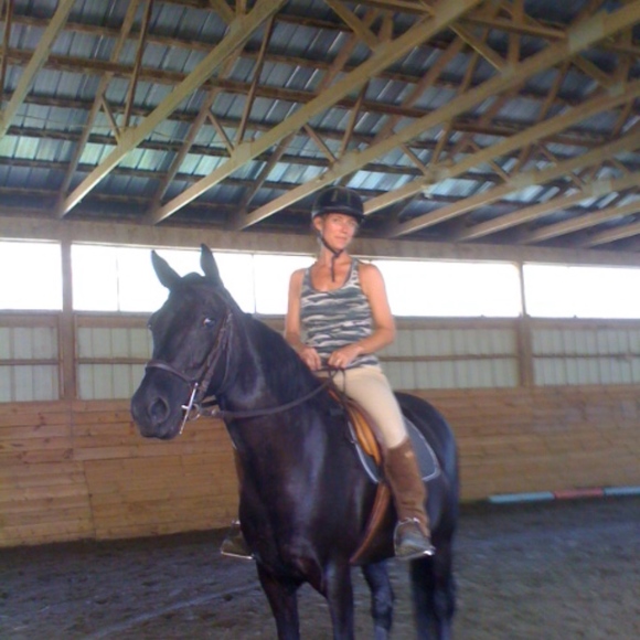 Classy, boho, vintage, cheeky. - Picture 3 of 6